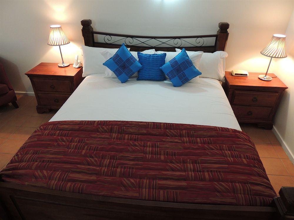 Sugar Country Motor Inn บุนดาแบร์ก ภายนอก รูปภาพ