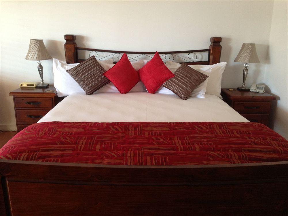 Sugar Country Motor Inn บุนดาแบร์ก ภายนอก รูปภาพ